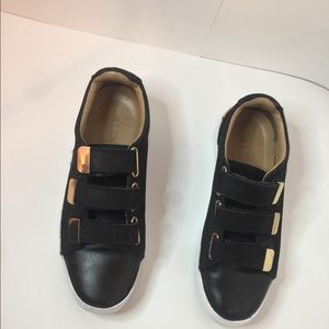 Aldo Casual Black And White platform shoes